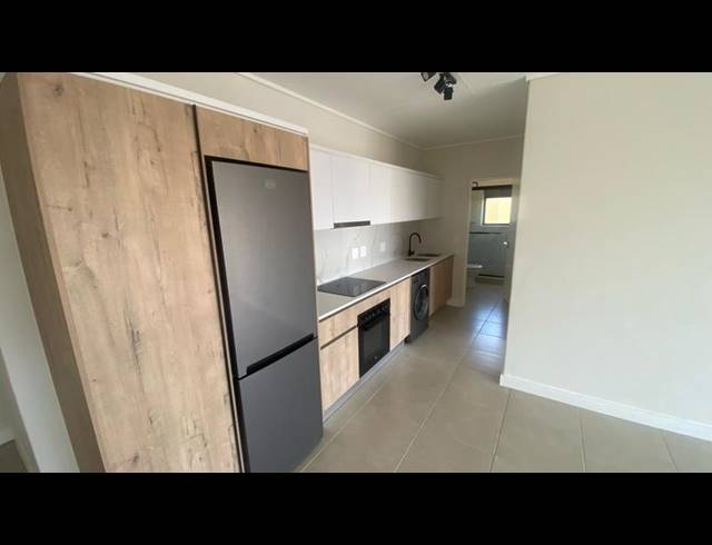 1 BEDROOM PROPERTY TO RENT IN RICHWOOD
